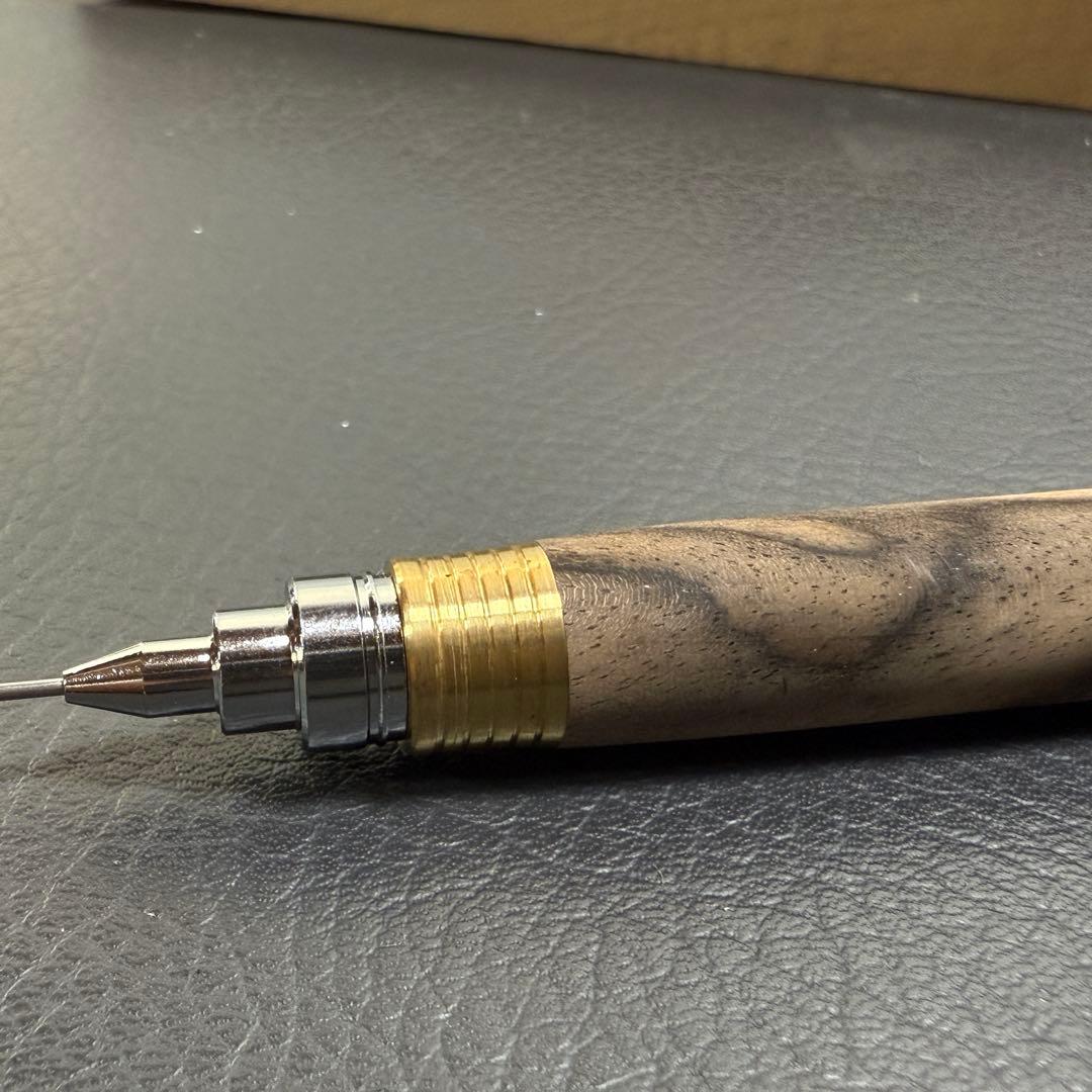 165黒柿　木製シャーペン　最強低重心(少しR) 溝つき　真鍮　無塗装