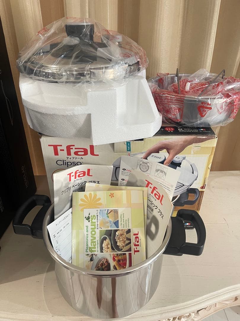 未使用T-FAL プレッシャークッカー(圧力鍋)6L