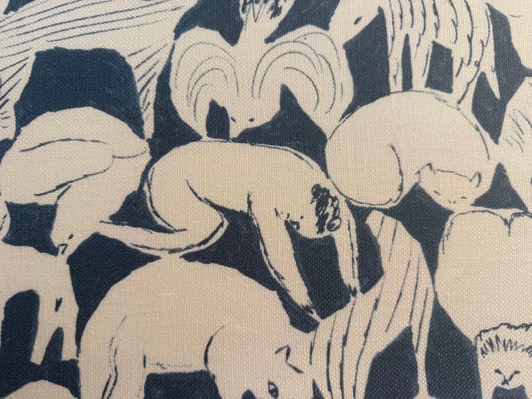 ミナペルホネン使用スツール　オットマンハンス.j.ウェグナーデザインリプロダクト