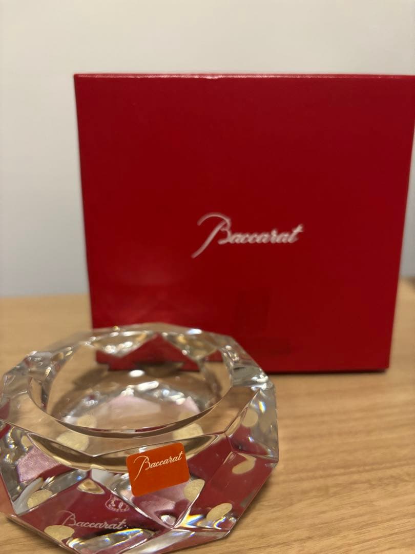 Baccarat 灰皿