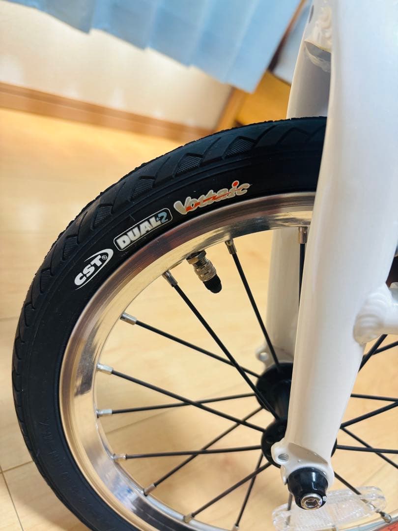 【愛知】SINA COVA 折りたたみ自転車 6.8kg