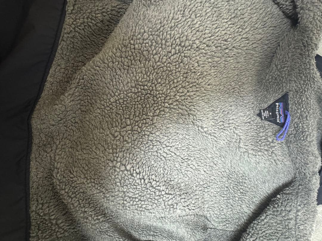 patagonia インファーノジャケット　ブラック/ネイビー　F01 Mサイズ