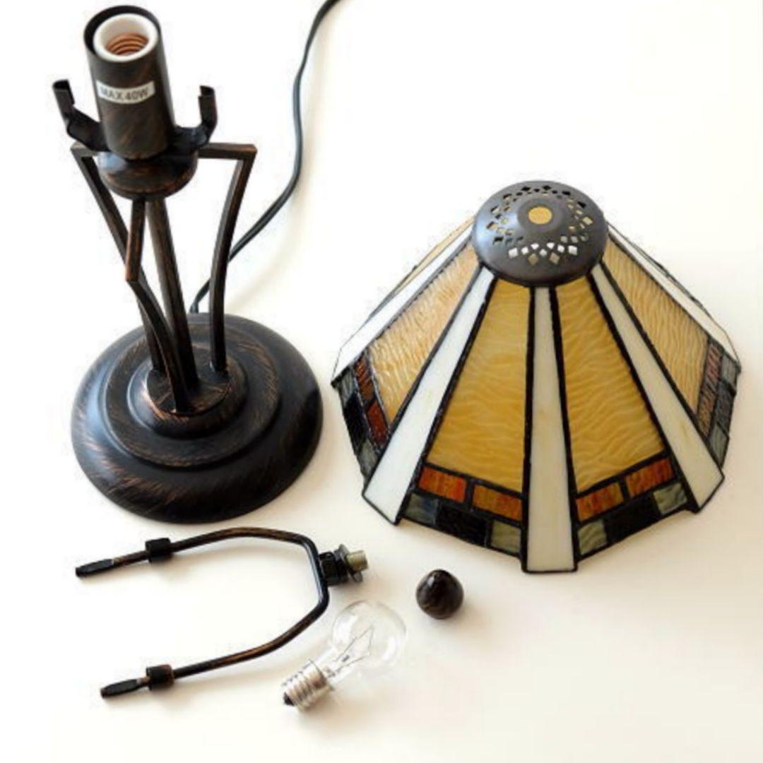 ティファニースタイル　アイアン　シェード　クラッシック　ステンドグラスランプ