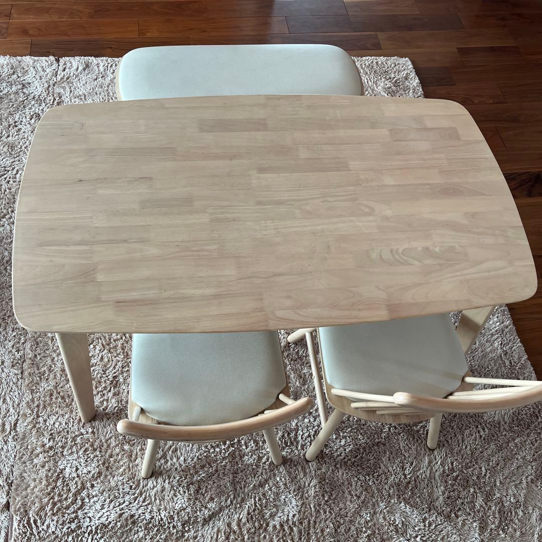 ダイニングテーブルセット　マナベ家具