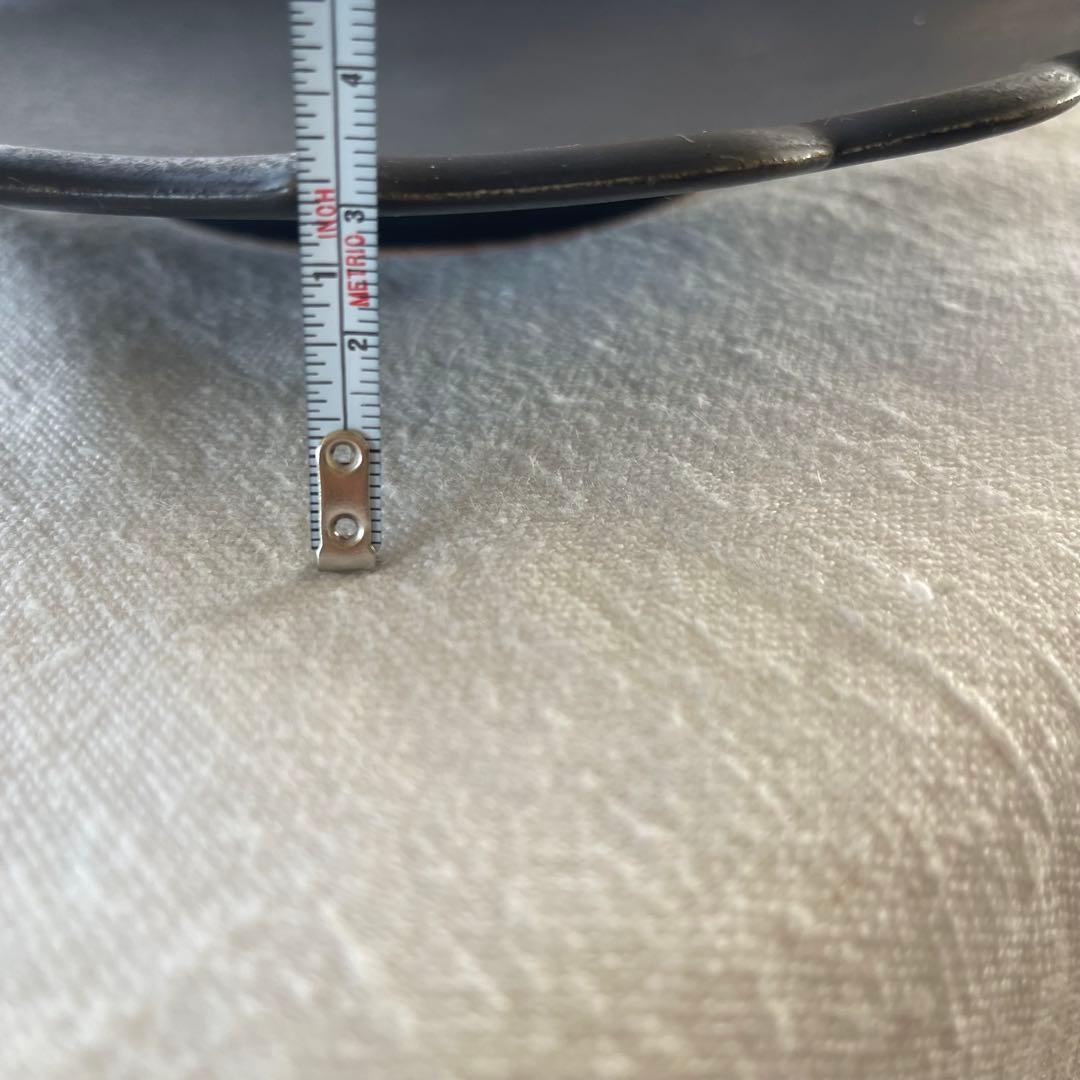 人気作家 木下和美さんの黒釉輪花プレート2枚セット