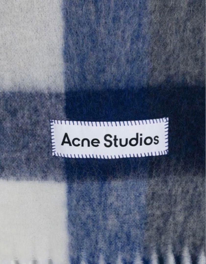 Acne Studios チェック柄マフラー　青