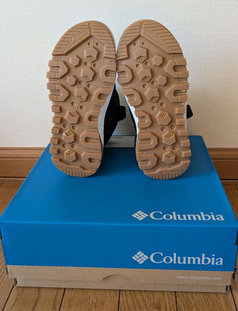 Columbiaコロンビア　キッズ　20cm 新品試着のみ　スノーブーツ