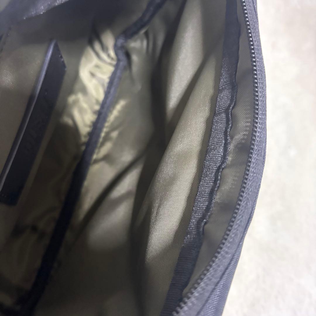 未使用級✨DIESEL ディーゼル BIG ラバー ロゴ ショルダーバッグ