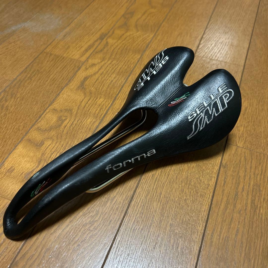 Selle SMP Forma サドル ブラック