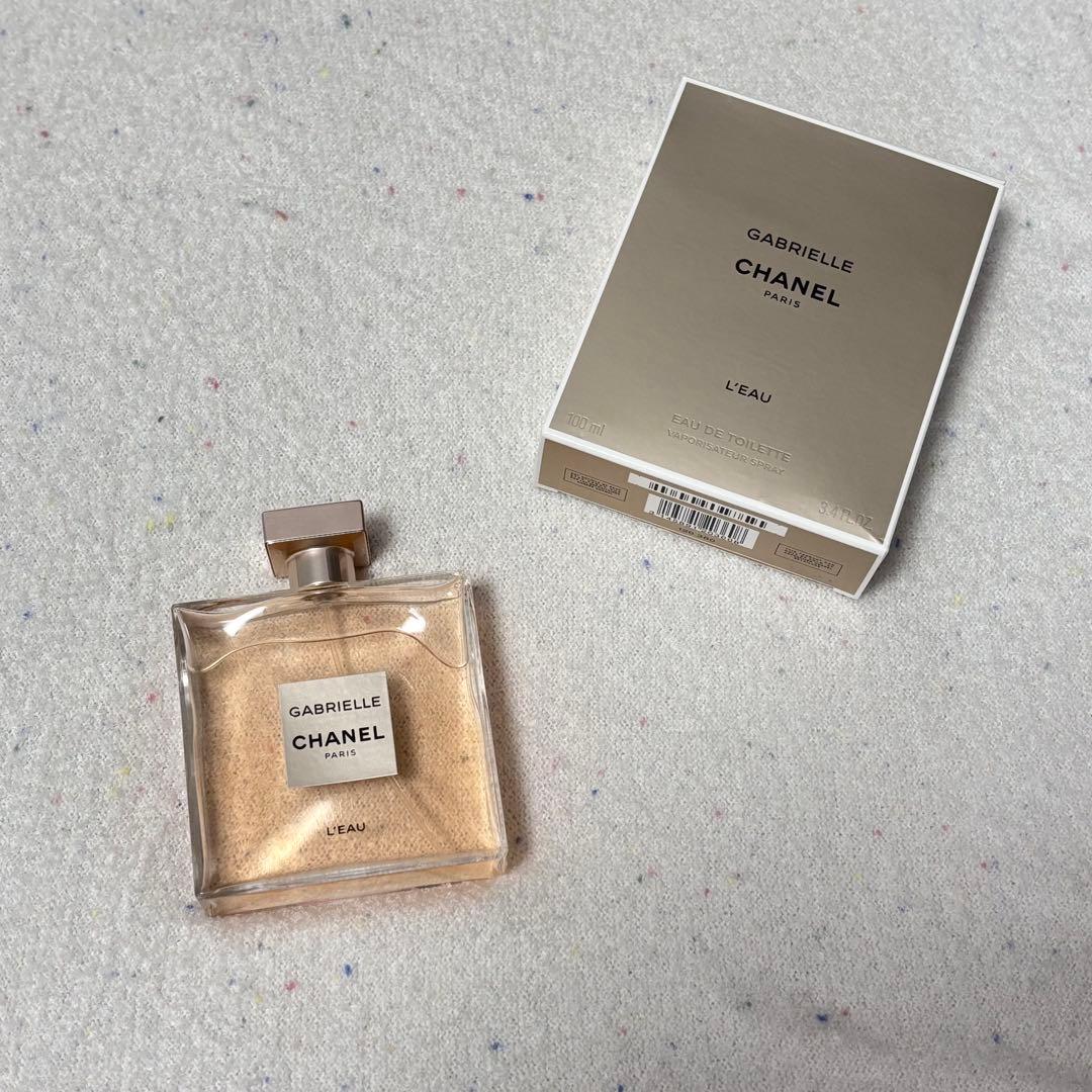 GABRIELLE CHANEL L'EAU 香水とサンプルセット