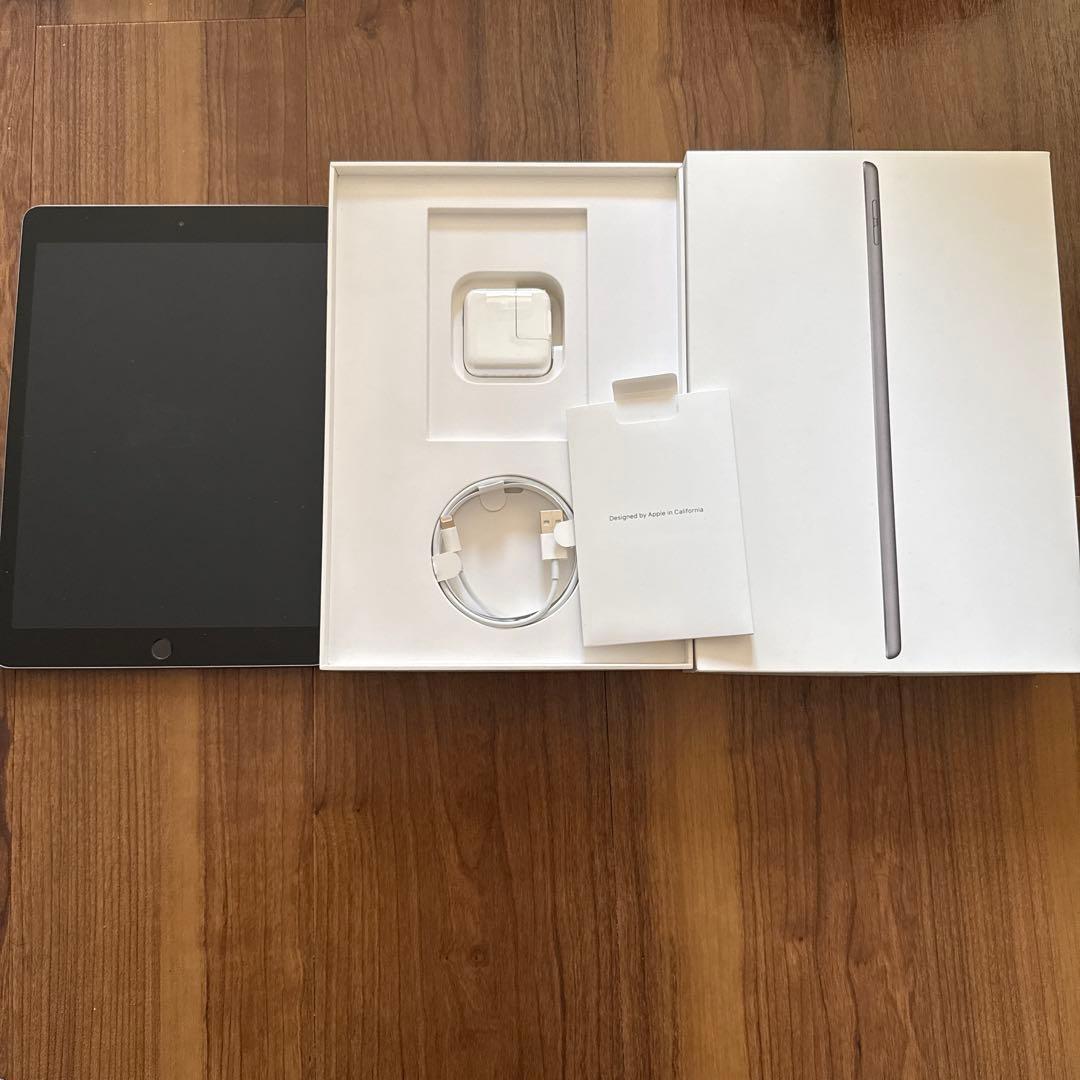 箱、付属品ありiPad 第7世代　32GBスペースグレー