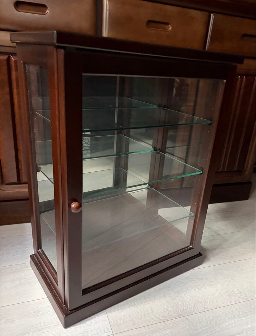 キャビネット　鏡　ガラスケース　大塚家具