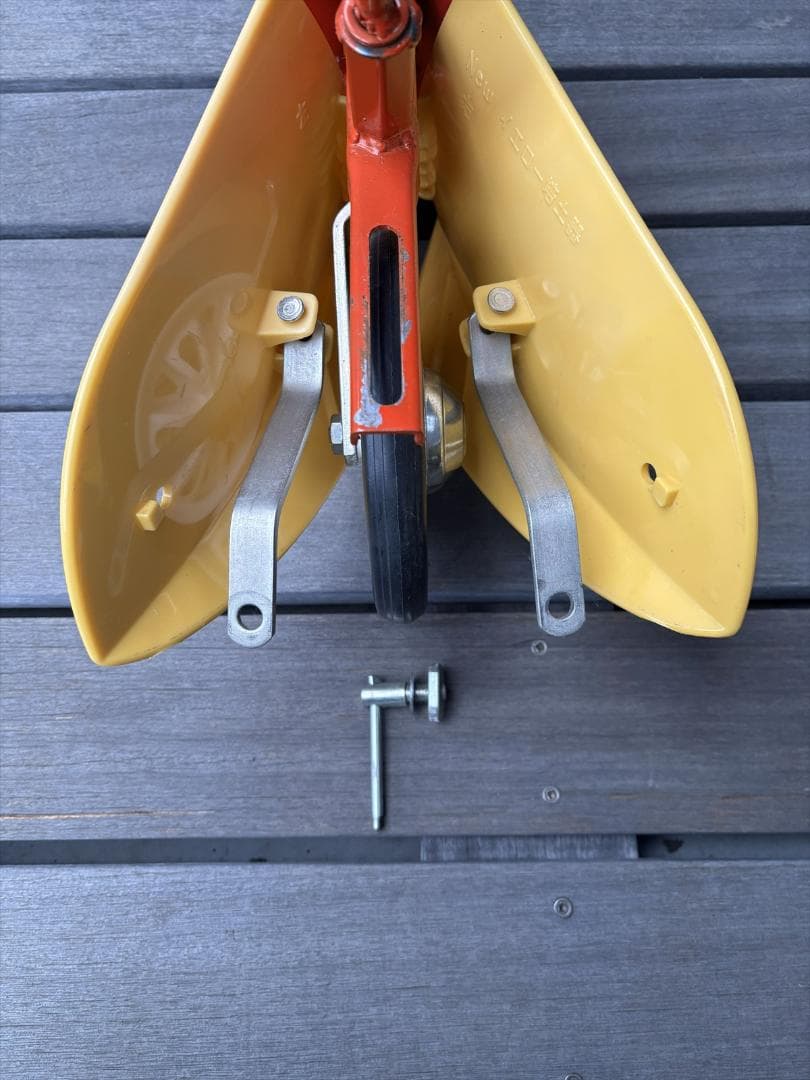 ニューイエロー培土器（尾輪付）ホンダ ピアンタFV200用