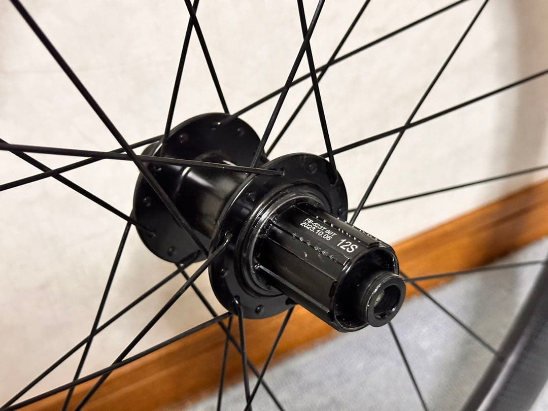 グスト　アタッキ　ATTAQUE carbon 50mm カーボンホイール