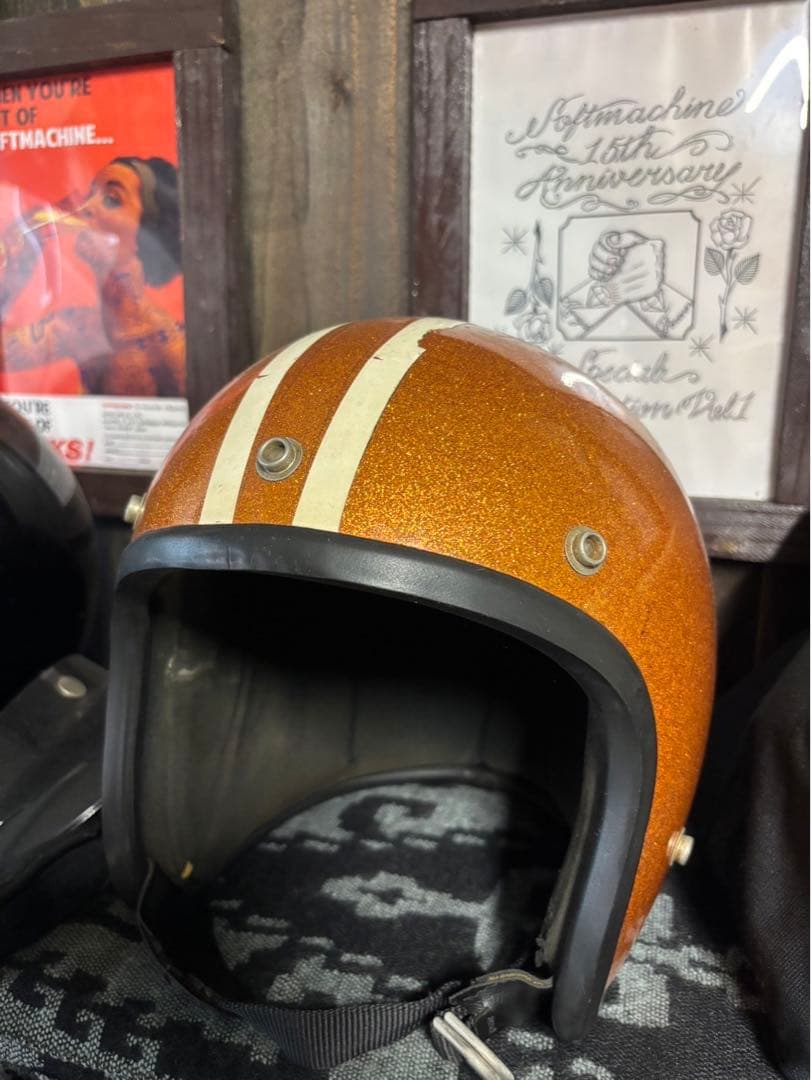 美品　FURY400 LFLAKE GOLD ビンテージヘルメット