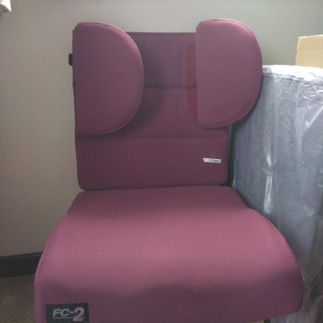 美品　車椅子用クッションと背もたれ固定用 て