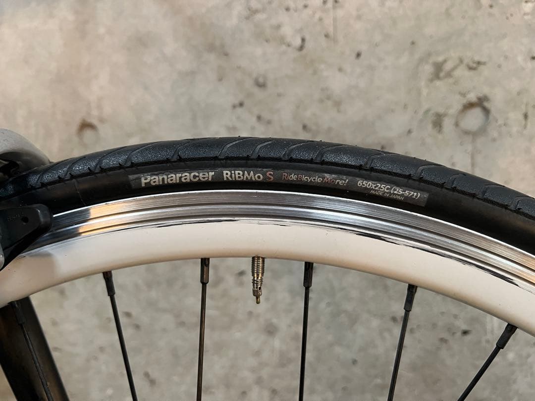 トーキョーバイク ブラック 57センチ 650c×25C（固着有）