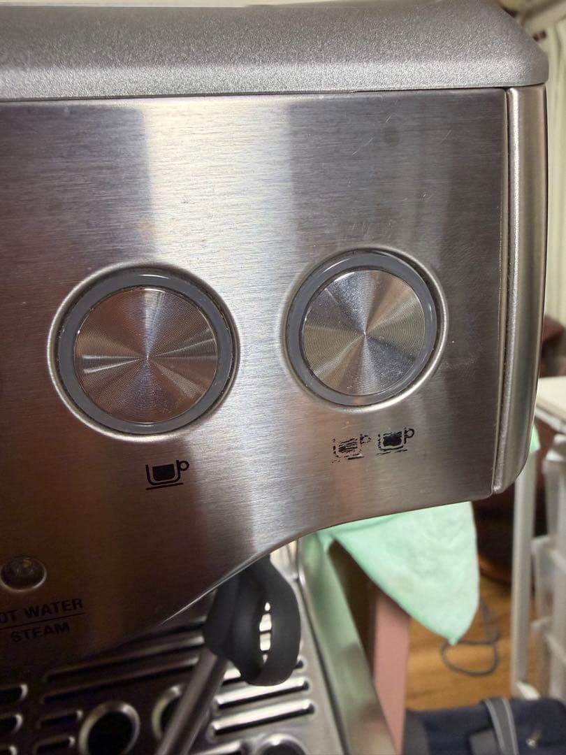 中古エスプレッソマシン Breville BES870XL/B
