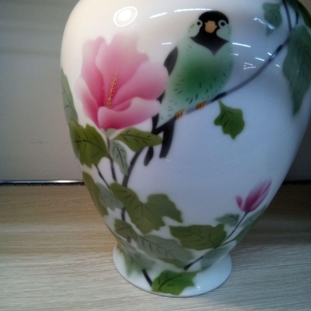 深川製磁　花と鳥の絵柄 陶器花瓶