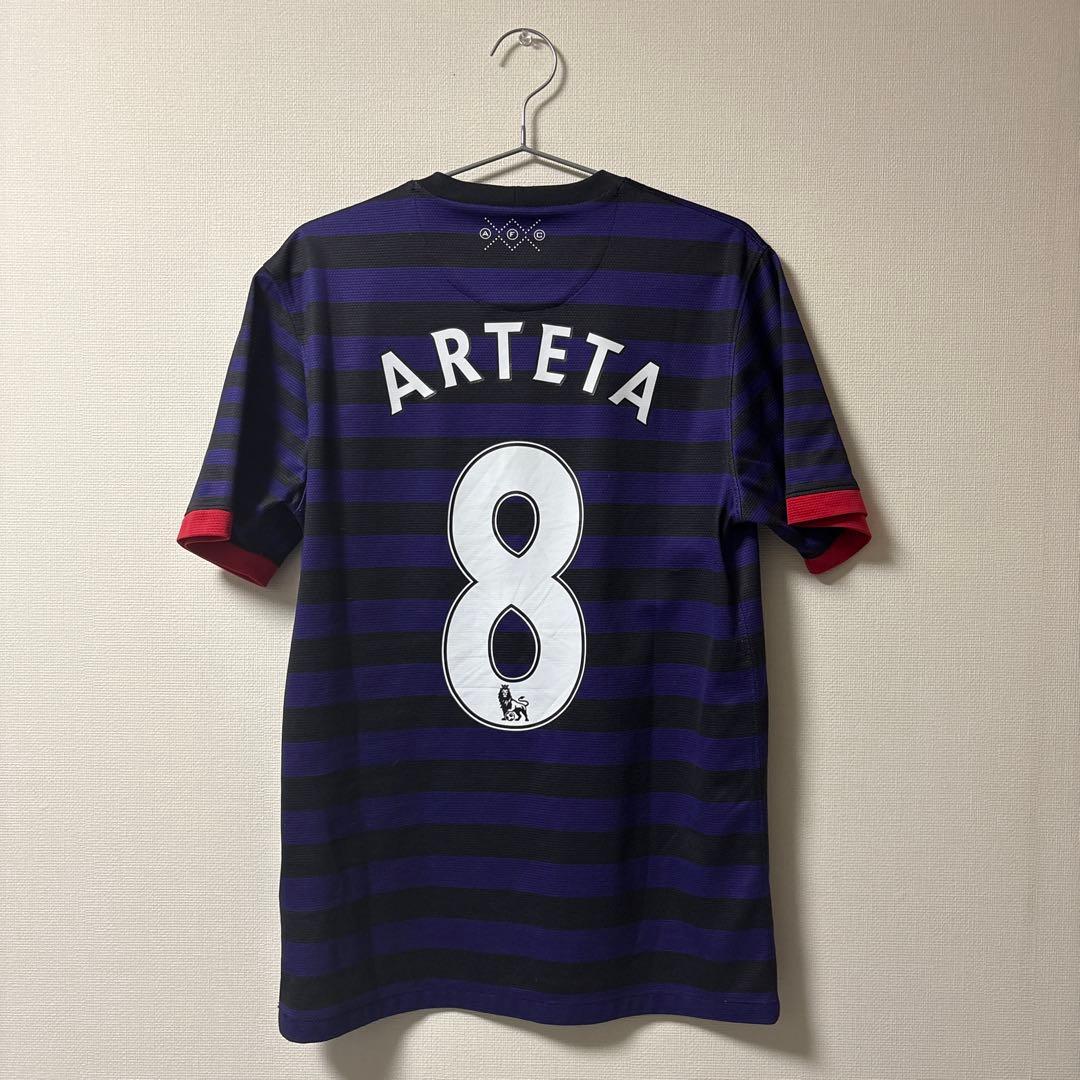 アーセナル　アルテタ（現監督）　ユニフォーム