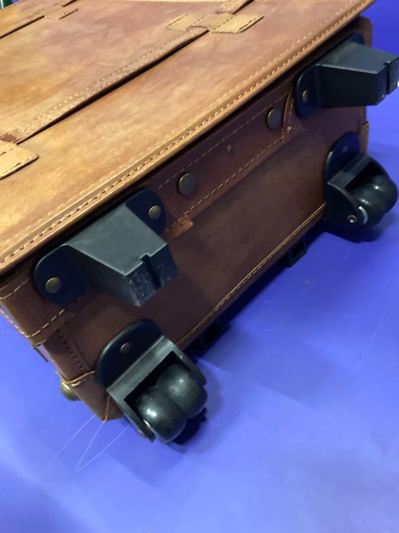 ユーラシアトランク 本革 EURASIA キャリーバッグ スーツケース レザー