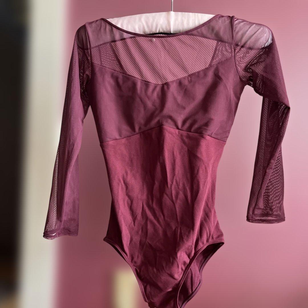 チャコット　バレエ長袖レオタードMサイズ スカートSサイズ