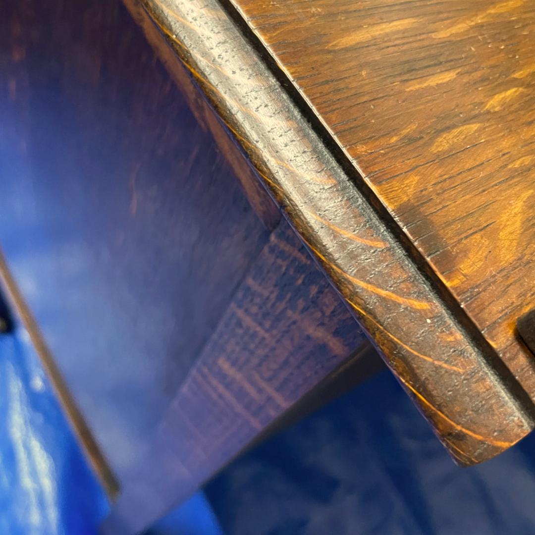 アンティーク家具　オーク材3段チェスト　made in England 1940