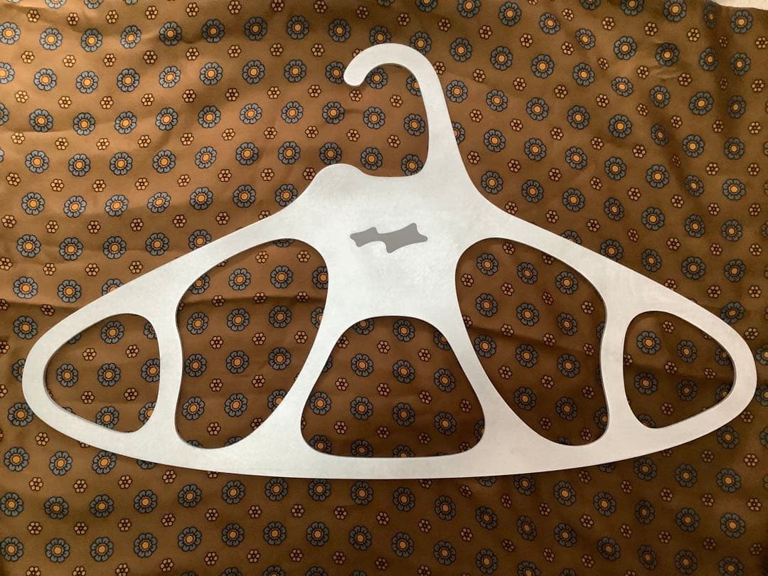 SKYLRK ユニークハンガー　SKYLRK 限定　ハンガー