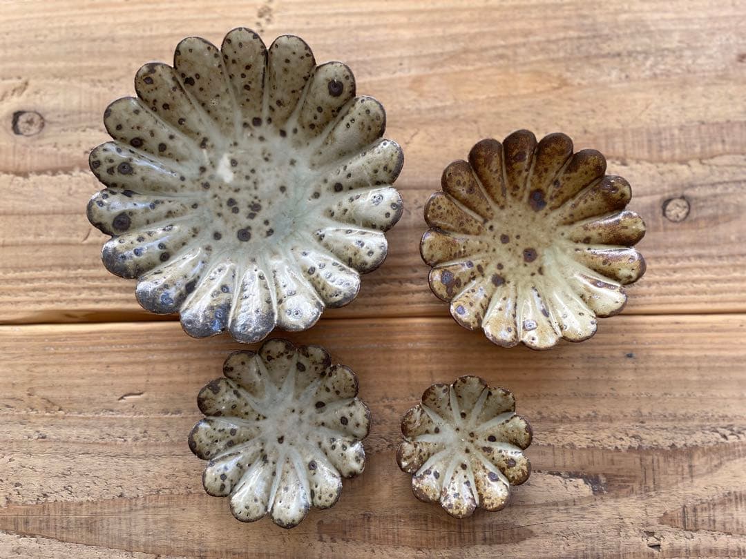 石川裕信　お皿4点　15㎝11㎝8.5㎝6.5㎝