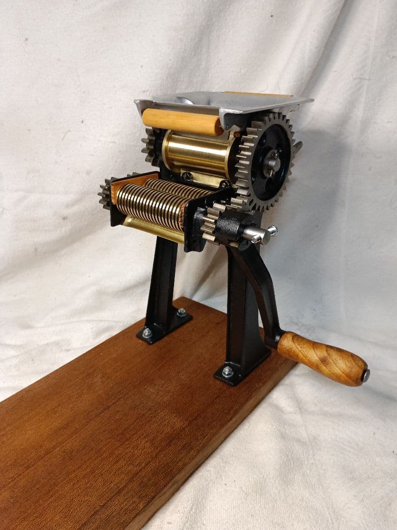 衛生的小野式製麺機　A型（1型）2.2mmレストア済み