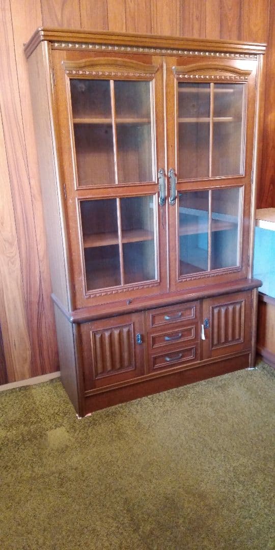 【岡山市東区・直接引き取りは25,400円引き】ガラス付き木製大型書棚