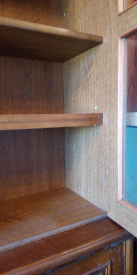 【岡山市東区・直接引き取りは25,400円引き】ガラス付き木製大型書棚