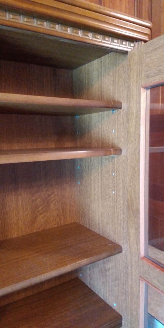 【岡山市東区・直接引き取りは25,400円引き】ガラス付き木製大型書棚