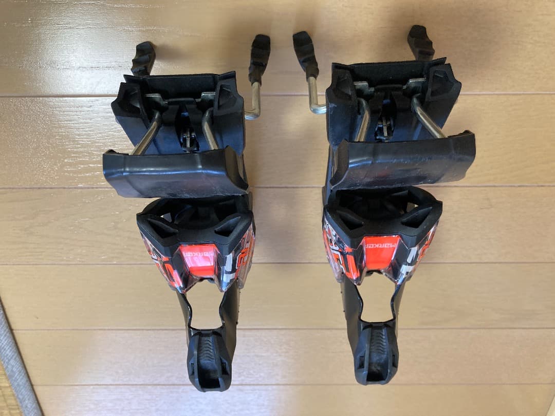 スキー金具　マーカー MARKER　XComp12