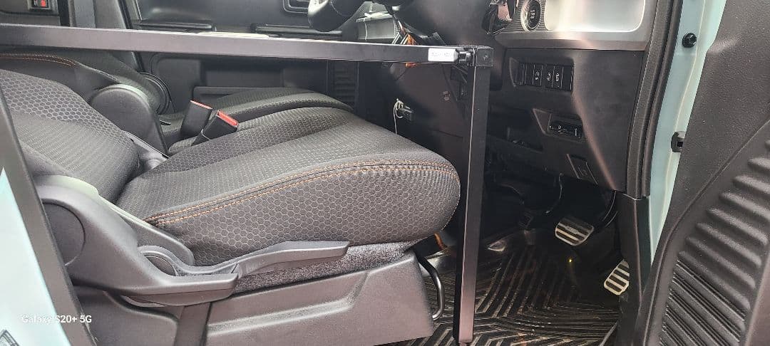 スペーシアMK53S専用ベッドキット.レザータイプ引き取り限定