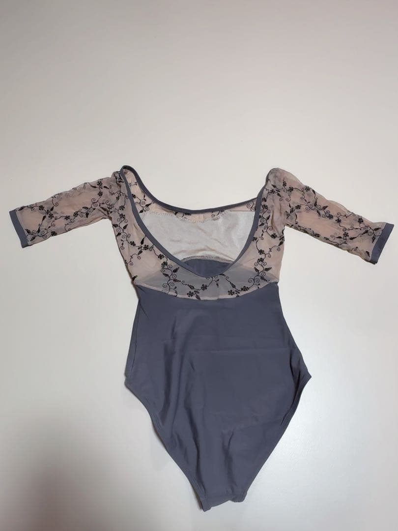 最終値下げ　デラロミラノ　レオタード　Mサイズ