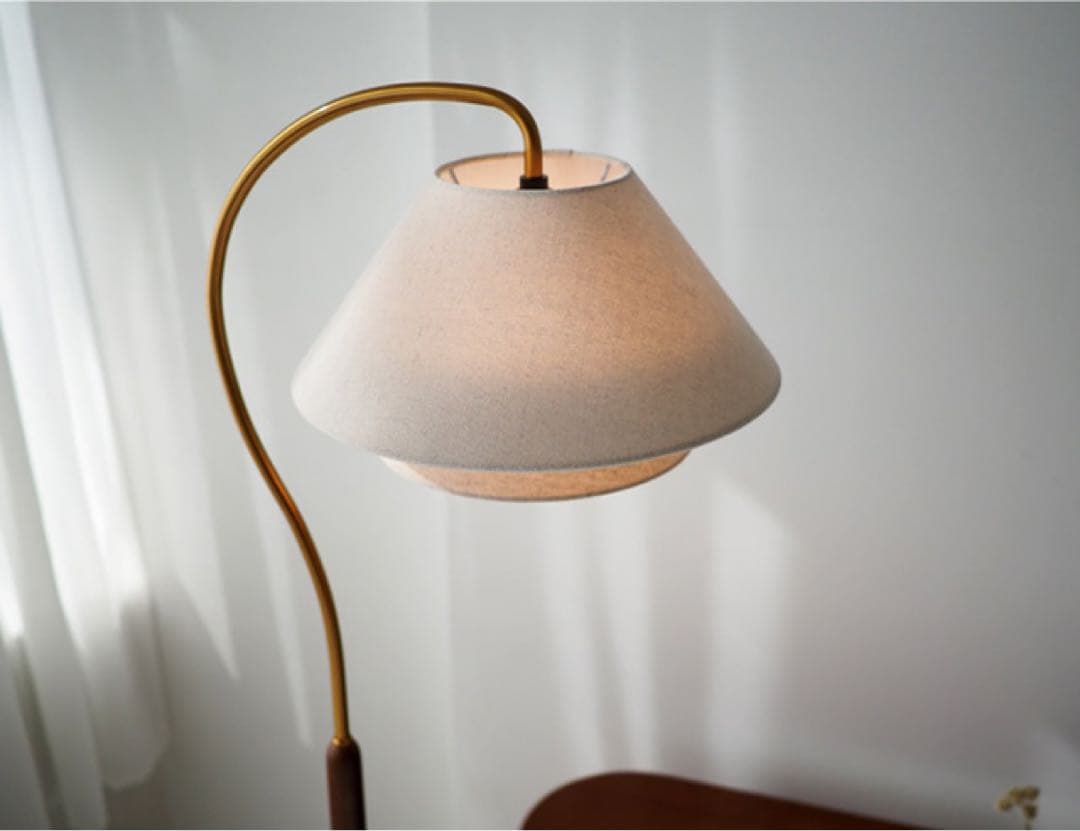 【白熱灯付き】フロアライト Nelke ネルケ　インターフォルム 1灯