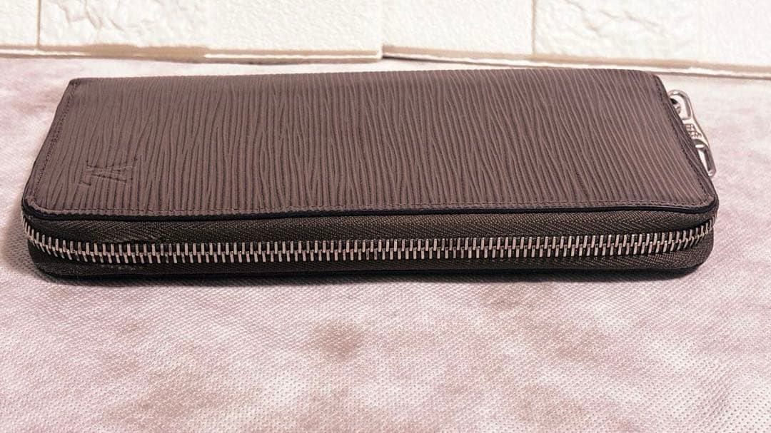 LOUIS VUITTON エピレザー 長財布