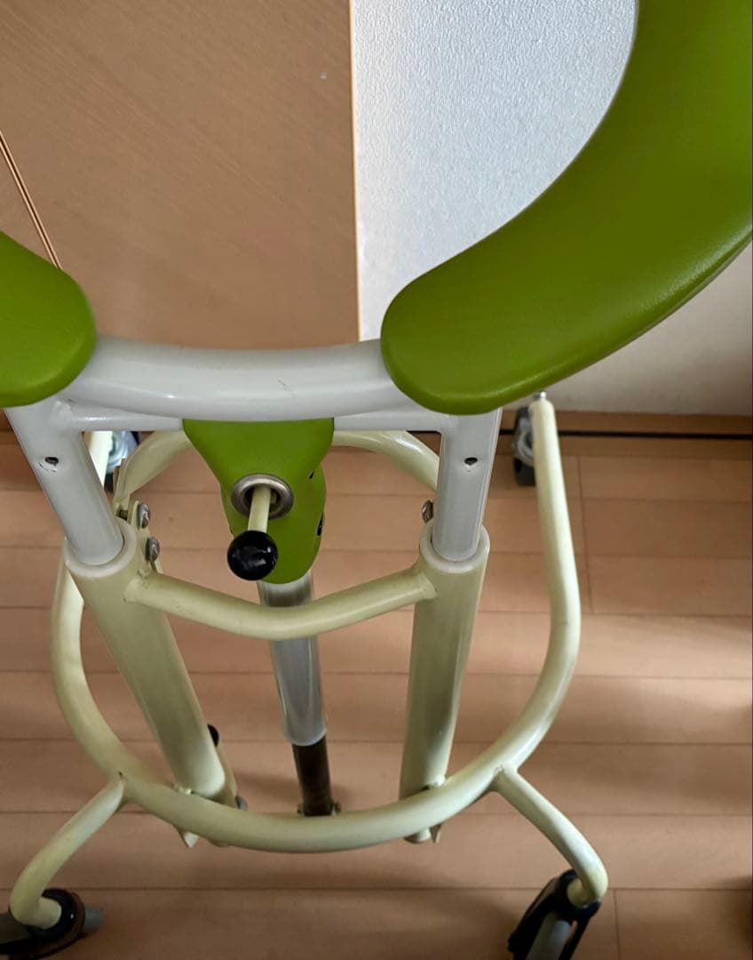 日進医療器　トレウォークスリム　室内用　歩行器　リハビリ　【専用】