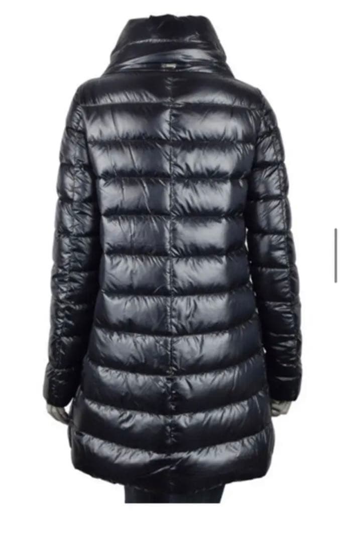 美品　ヘルノ　アメリア　ダウンコート