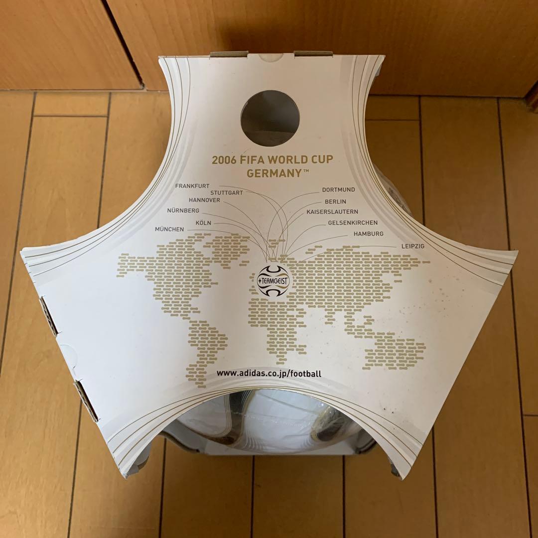 ワールドカップ　2006 ドイツ大会　チームガイスト　サッカーボール　5号球