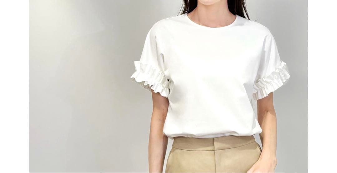 新品❣️ タグ付き❣️ エムプルミエ❣️ ポンチギャザーフリルフレンチカットソー❣️