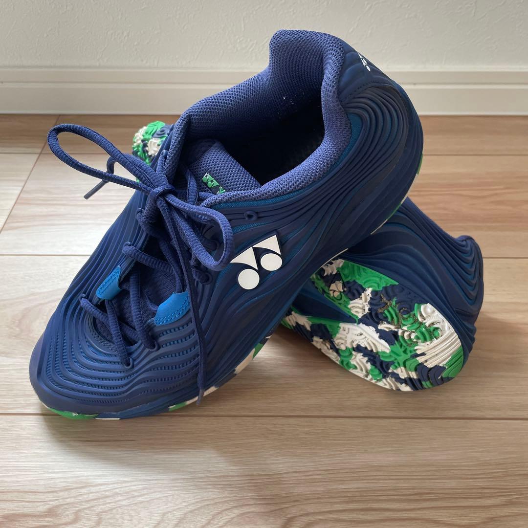 美品 ヨネックス YONEX テニスシューズ フュージョンレブ5 27.5cm