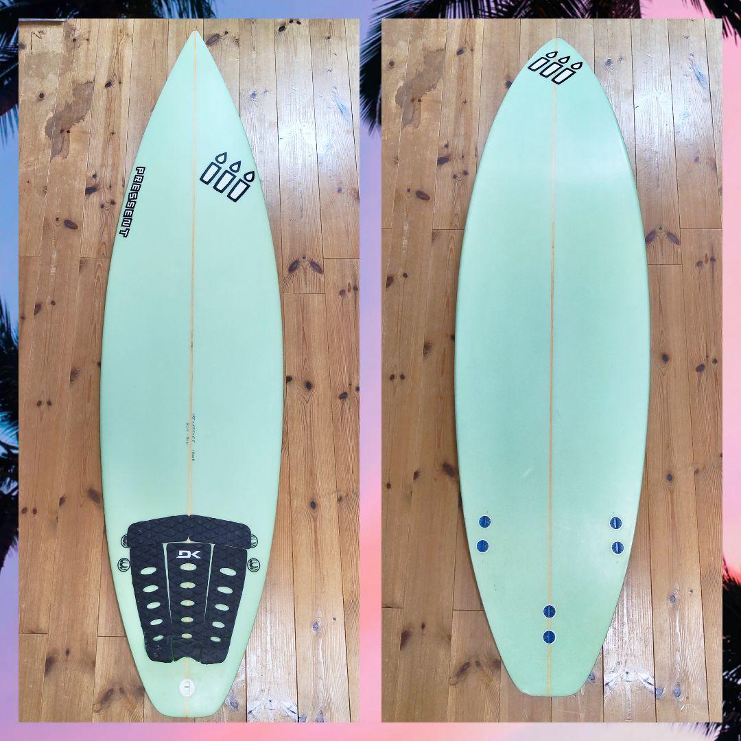 サーフボード　pressent ショートボード　オシャレなボード