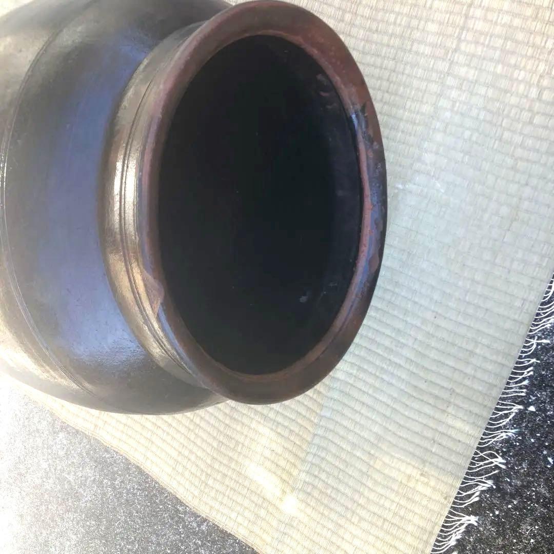 【古美術】趣のある黒茶褐色の陶器のカメ59センチ