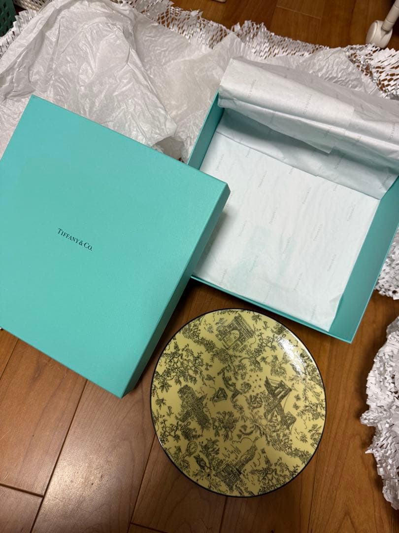 ティファニー トワレ デザート プレート ボーンチャイナ