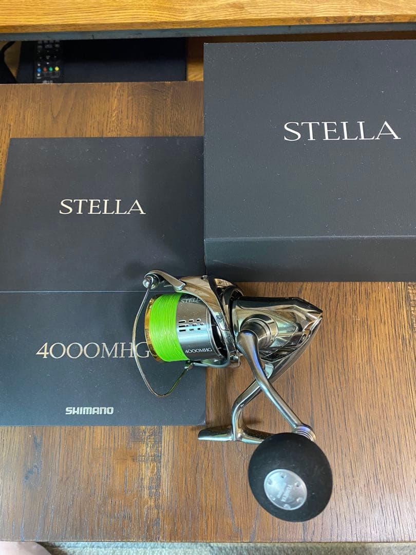 SHIMANO STELLA 4000MHG スピニングリール