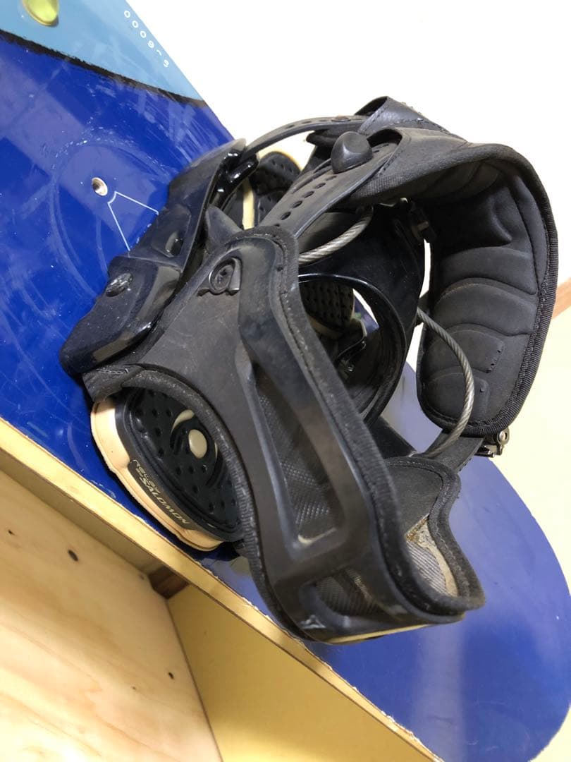 限界値引きBurton&SALOMONスノーボードビンディングセット