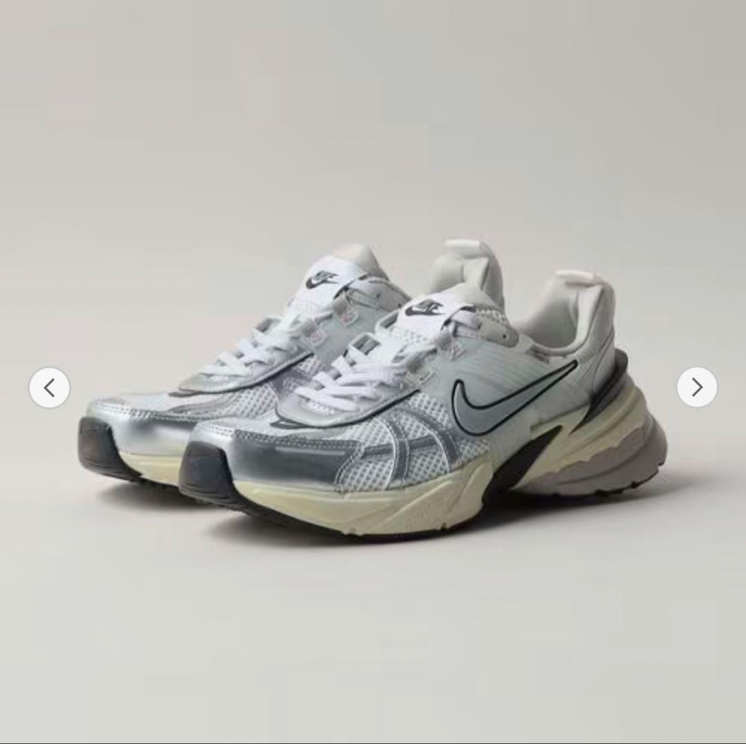 〈NIKE〉V2K Run 24㎝