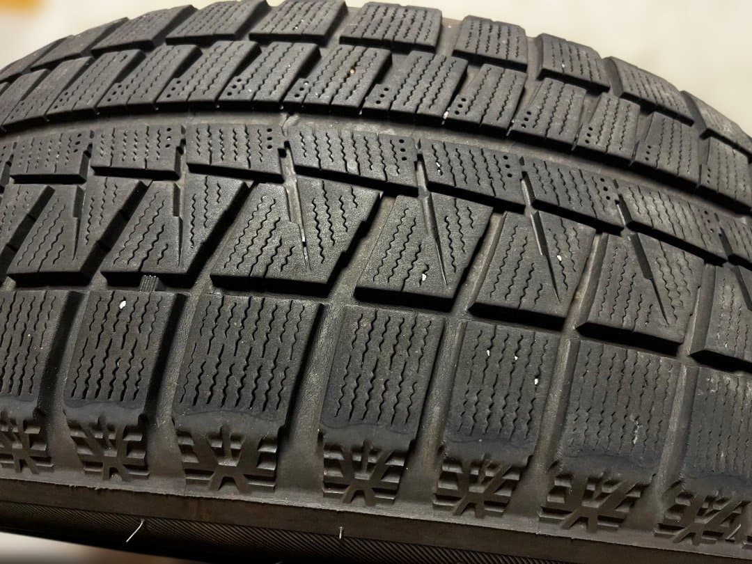 ブリヂストン　スタッドレス　205/60R16 2022年製　2本セット！